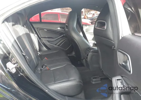 2018 Mercedes-Benz Cla 250 z USA, uszkodzony, nr VIN WDDSJ4EB7JN653183